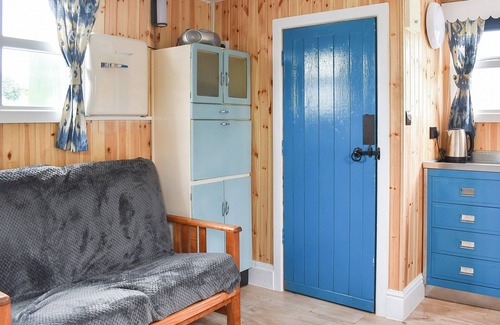 Cononley Cottage | Skipton Shepherd's Hut - Dales View