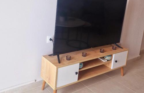 Loutraki Apartment | Skopelos House Nikols