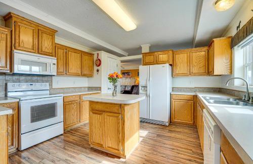 Rodeo House | Sky Islands Retreat in Rodeo with Mountain Views!