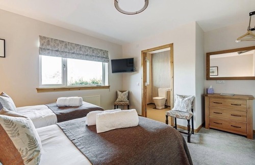 Dunvegan House | Skye Lodge