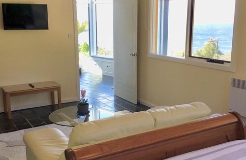 Table Cape House | Skyescape on Northshore