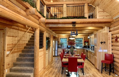 Alta House | Skyline Cabin - 3 Story Log Cabin in the Sierras