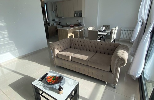 Lomas de Zamora Apartment | Skyline Semi-flat Elegant and luxurious, Las Lomitas. Exceptional view!