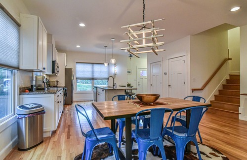 East End - Valley Street House | Skyloft Asheville: Chic & Elevated Stay
