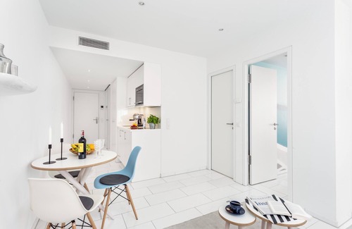 Bahnhofsviertel Apartment | Skyreach BizzStay