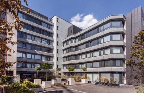 Bahnhofsviertel Apartment | Skyreach BizzStay - Wohnen am Main