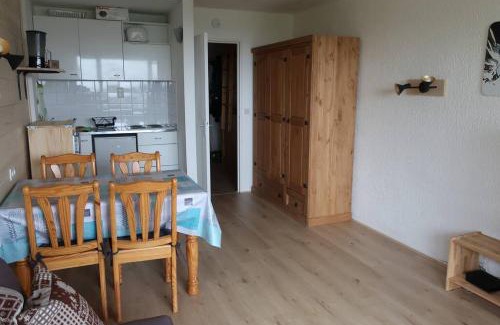 Val Claret Apartment | SLA107 - Apt lumineux 4pers vue lac Tignes
