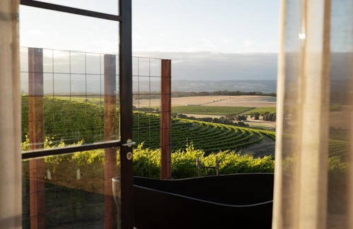 McLaren Vale Villa | Slate - Rare Earth Retreats