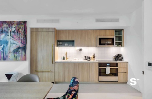 East Little Havana Apartment | Sleek Miami Downtown Condo with Water Views