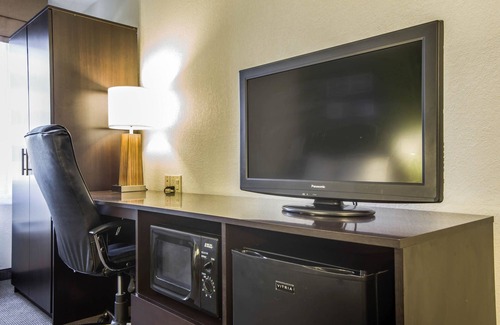 West Columbia Hotel | Sleep Inn Airport