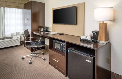 Big Chimney Hotel | Sleep Inn Charleston North
