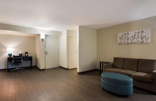 Savannah Hotel | Sleep Inn Savannah Midtown