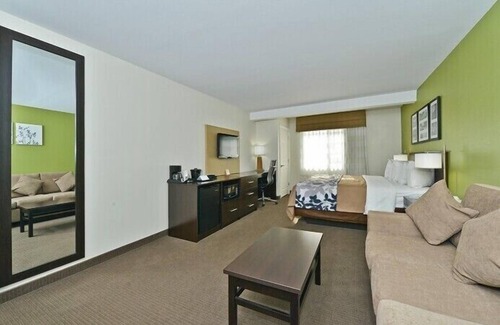 Skyline View Hotel | Sleep Inn & Suites Harrisburg - Hershey North