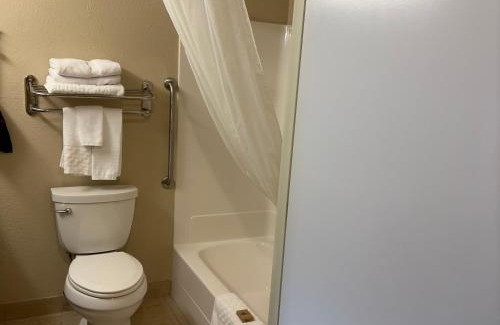 Proctor Hotel | Sleep Inn & Suites near Spirit Mountain