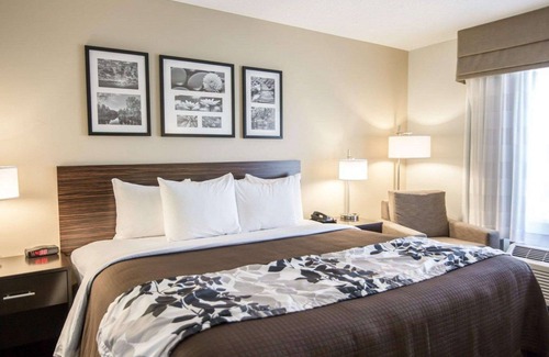 Norton Hotel | Sleep Inn & Suites Norton