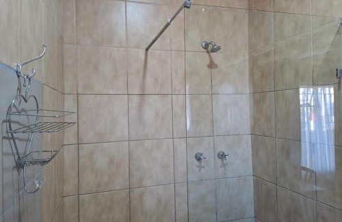 Mokopane House | Sleep 'n Go Guesthouse