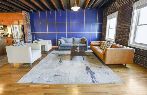Shelby Park House | Sleep42 21Beds 15BR 10BA Super Stays Guesthouse