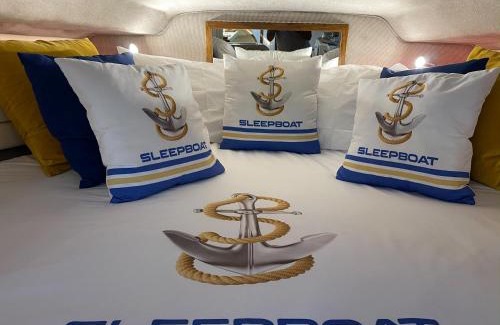 Campanha Boat Rental | SLEEPBOAT Barco Hotel