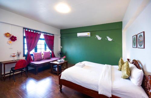 Trang House | Sleeper House