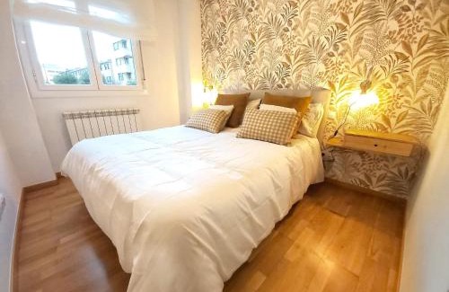 Haro Apartment | Sleeping & Living Haro