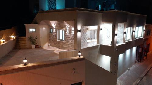 Majdal al-Shams House | SleepWell Suite