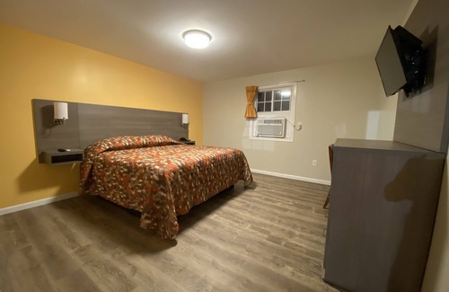 West Fairfax Hotel | Sleepy Hollow Motel