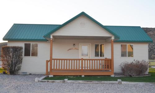 Swan Valley Cabin | Sleepy J Cabins