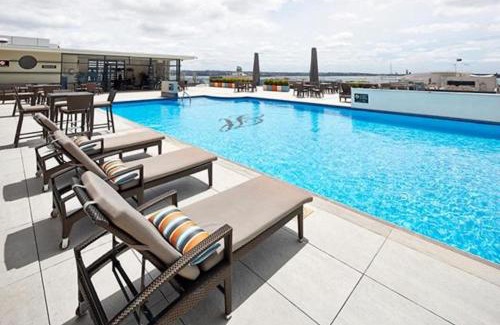 Auckland Central Business District Apartment | slick city apartment