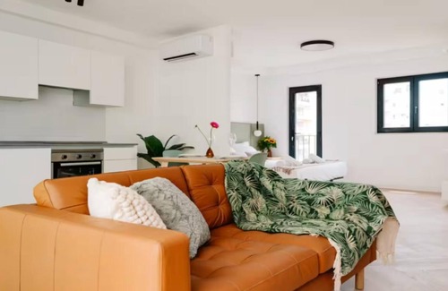 Sliema Apartment | Sliema Mainstreet Designer Suite