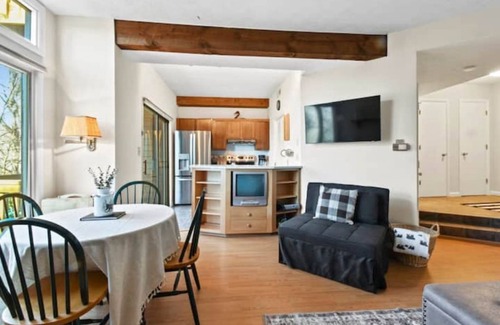 Wintergreen Cabin | Slope Side Suite