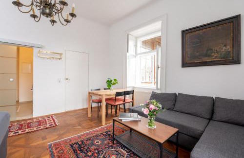 Unterlaa Apartment | Small apartment with 24-hour check-in