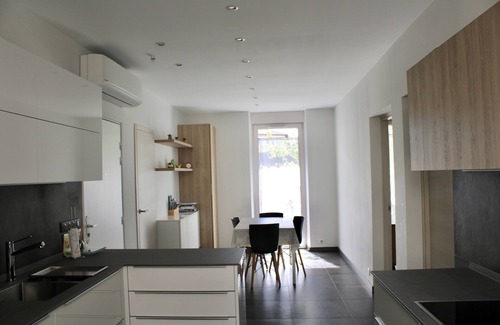 Annecy House | Small green area in the heart of town