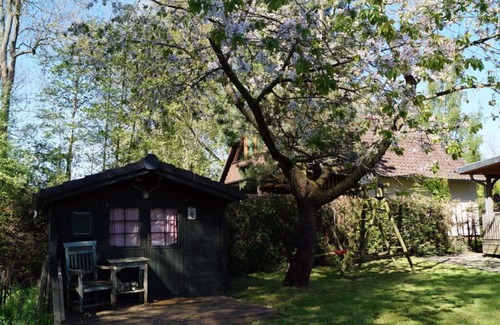 Karow Apartment | Small house on the lake