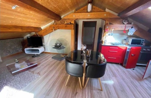 Saint-Martin-de-Valamas Ski Chalet | Small haven of peace facing the lake and adjoining forest
