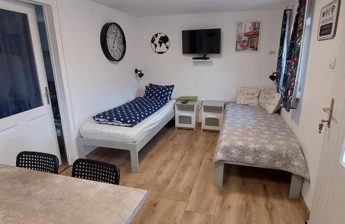 Kerepes House | Small House Apartment