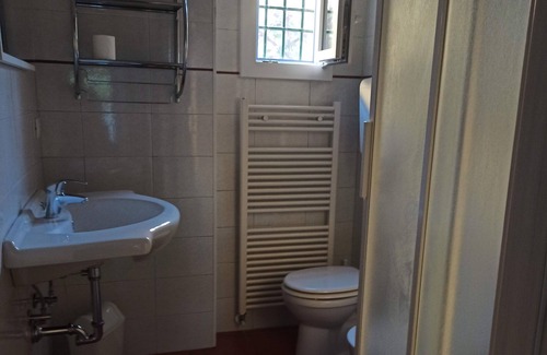Calderara di Reno House | Small independent villa