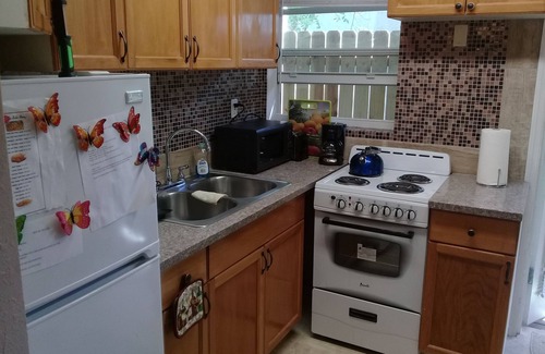 South Bimini Apartment | Small's Cozy Rest No. 2