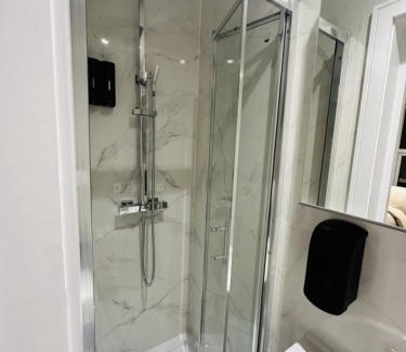 Magherafelt Apartment | Small Studio in Central London