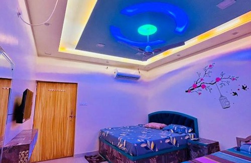 Gorakhpur Apartment | Smart Stays - MMMUT College - GKP Airport