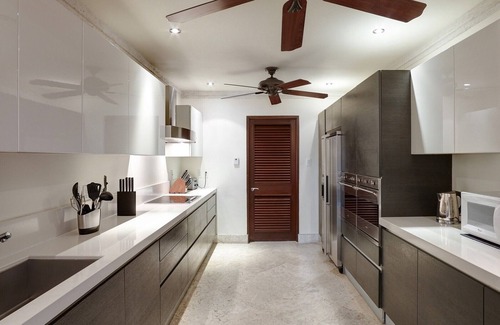 Old Trees Bay Apartment | Smugglers Cove 7, The Penthouse by Fantasia Villas