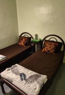 Batu Pahat Apartment | Snoopy homestay Two Bedroom