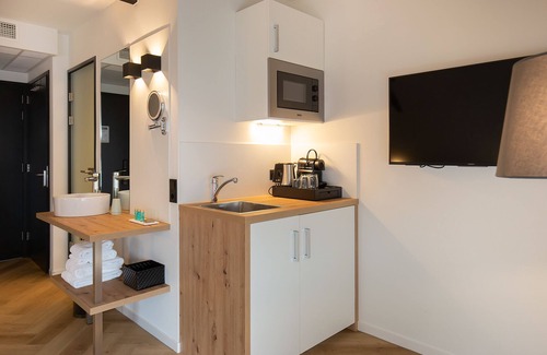 Bolsward Hotel | Snoozz Hotels