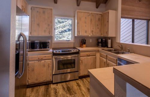 Sun Valley Apartment | Snowcreek Condo 1554
