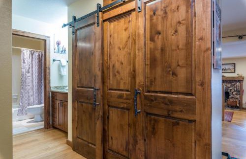 Sun Valley Apartment | Snowcreek Delight