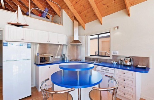 Eden Apartment | Snug Cove Villas located at Eden Wharf