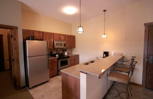 Snowshoe Condo | Soaring Eagle Lodge - Snowshoe's Newest, Platinum Rated