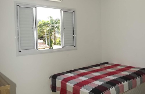 Jardim California House | SOBRADO WITH 03 BEDROOMS AND POOL CENTER CARAGUATATUBA NEXT TO THE BALL OF EVENTS