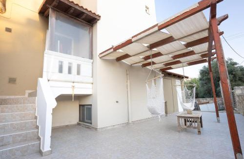 Gerani Apartment | Sofia's seaview house