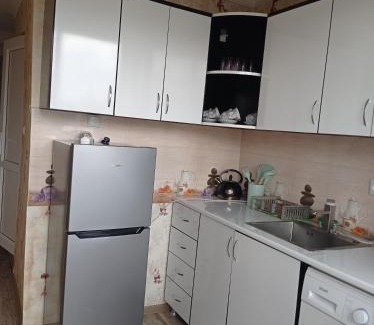 Akhaltsikhe Apartment | Solar Convenience