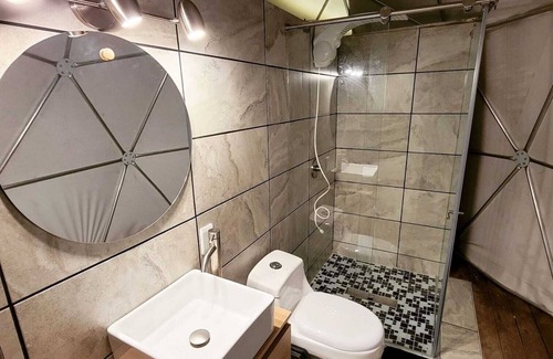 Tena Hotel | Solaris Glamping Exclusive